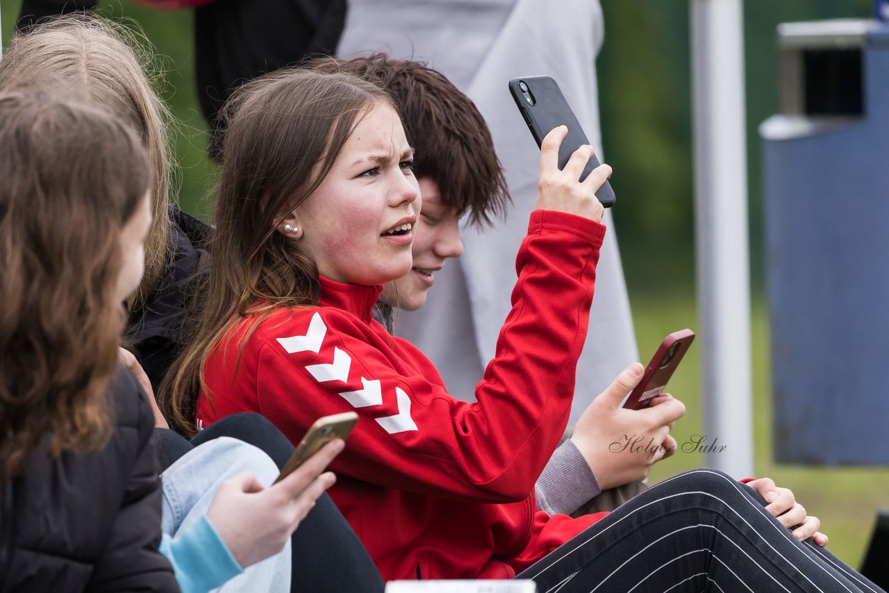 Bild 140 - wBJ SV Wahlstedt - TuS Tensfeld : Ergebnis: 0:0